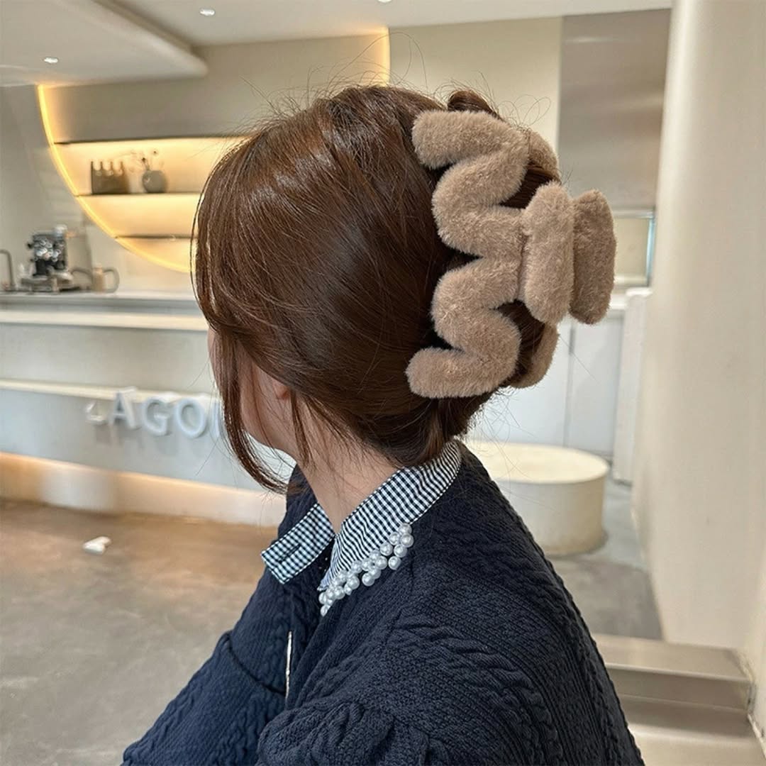 The It™ Plush Clip