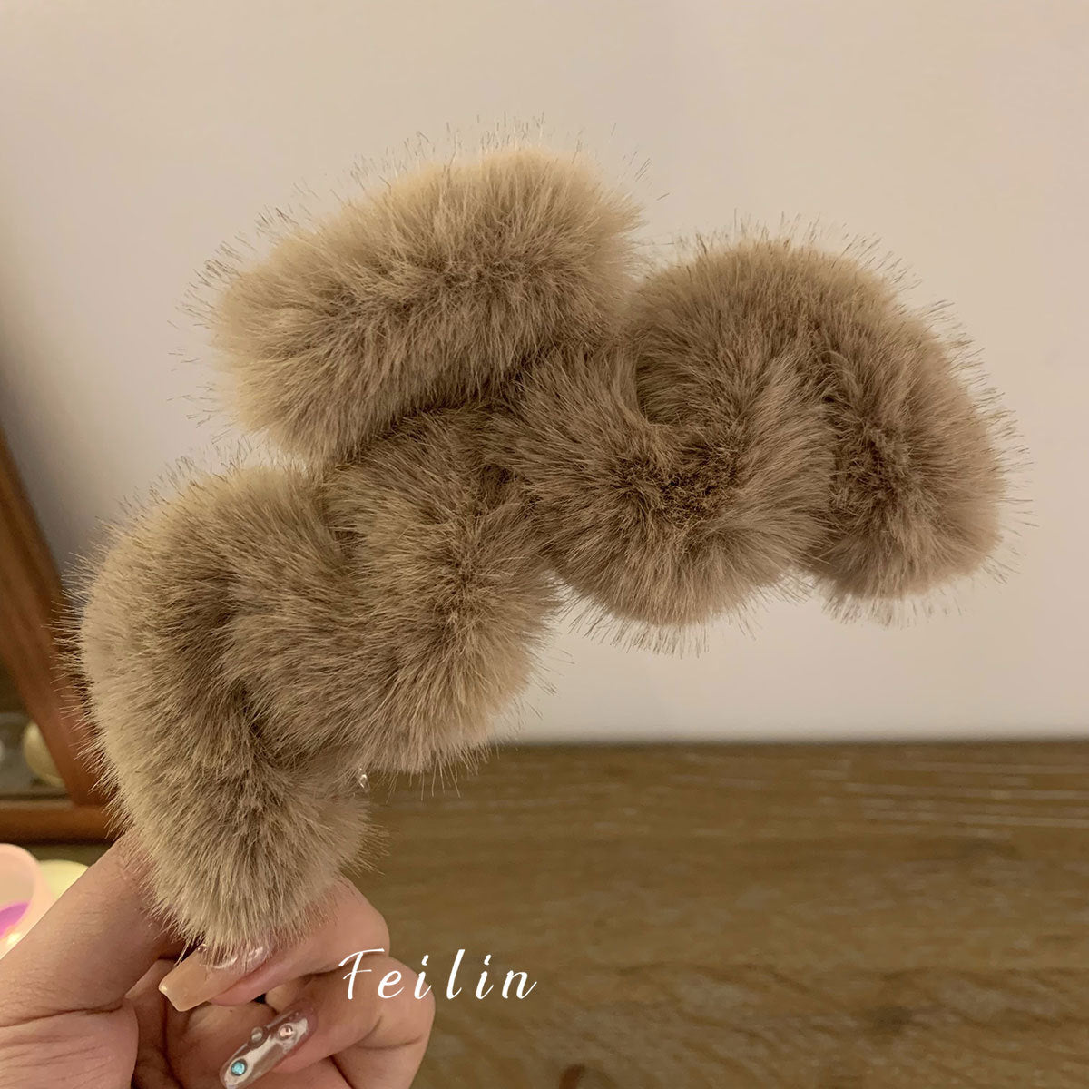 The It™ Plush Clip