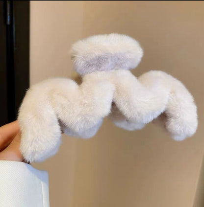 The It™ Plush Clip