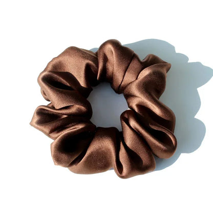 The It™ Silk Scrunchie